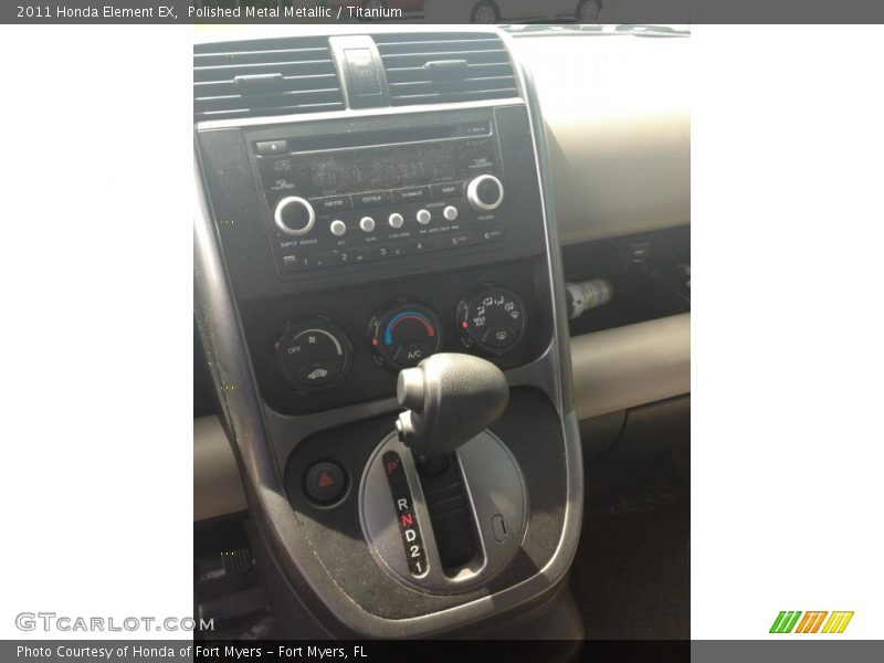 Polished Metal Metallic / Titanium 2011 Honda Element EX