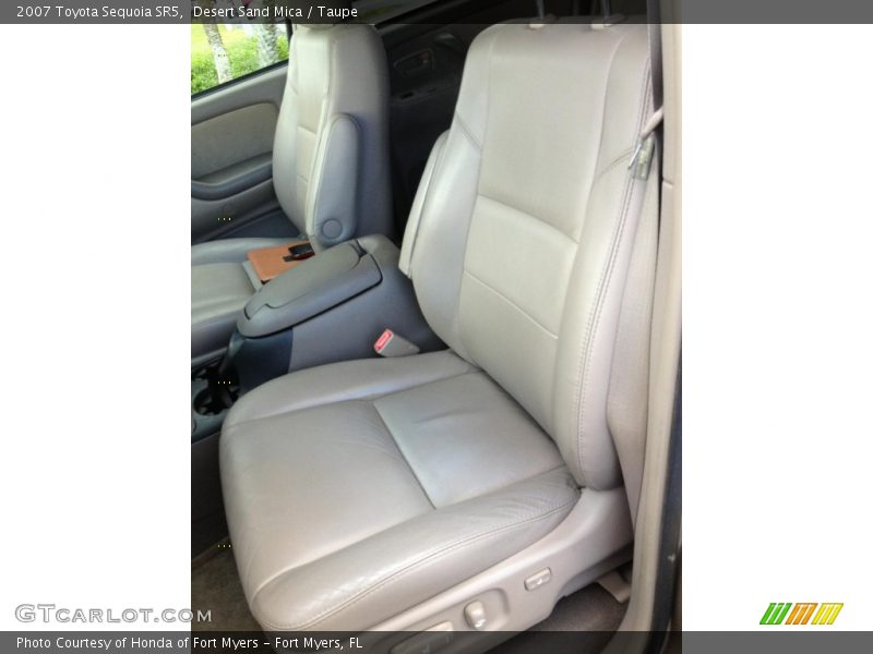Front Seat of 2007 Sequoia SR5