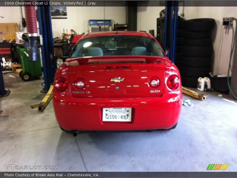 Victory Red / Gray 2009 Chevrolet Cobalt LS Coupe