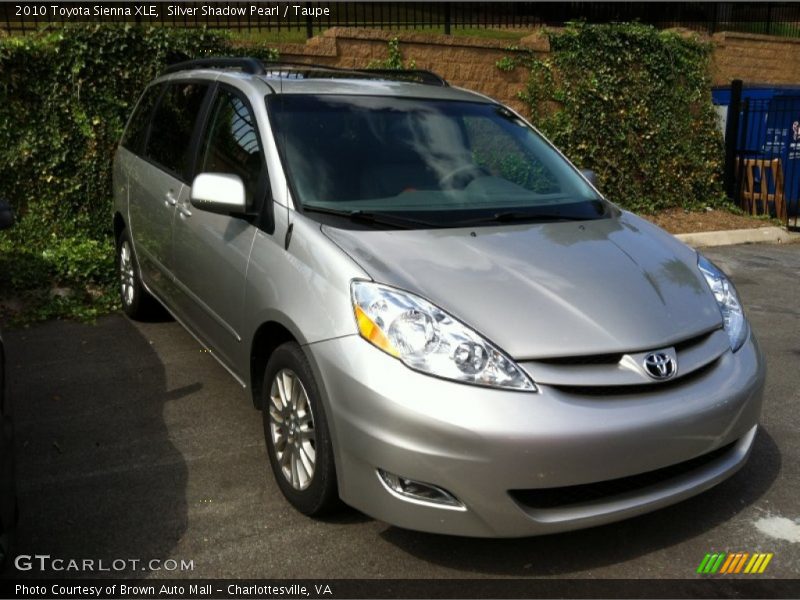 Silver Shadow Pearl / Taupe 2010 Toyota Sienna XLE