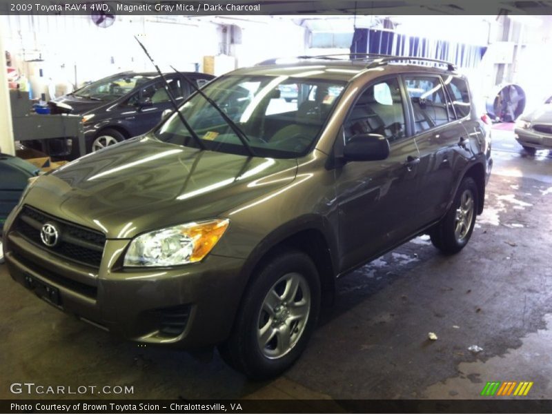 Magnetic Gray Mica / Dark Charcoal 2009 Toyota RAV4 4WD