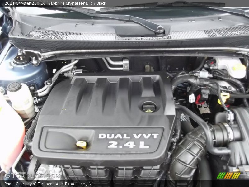 Sapphire Crystal Metallic / Black 2011 Chrysler 200 LX