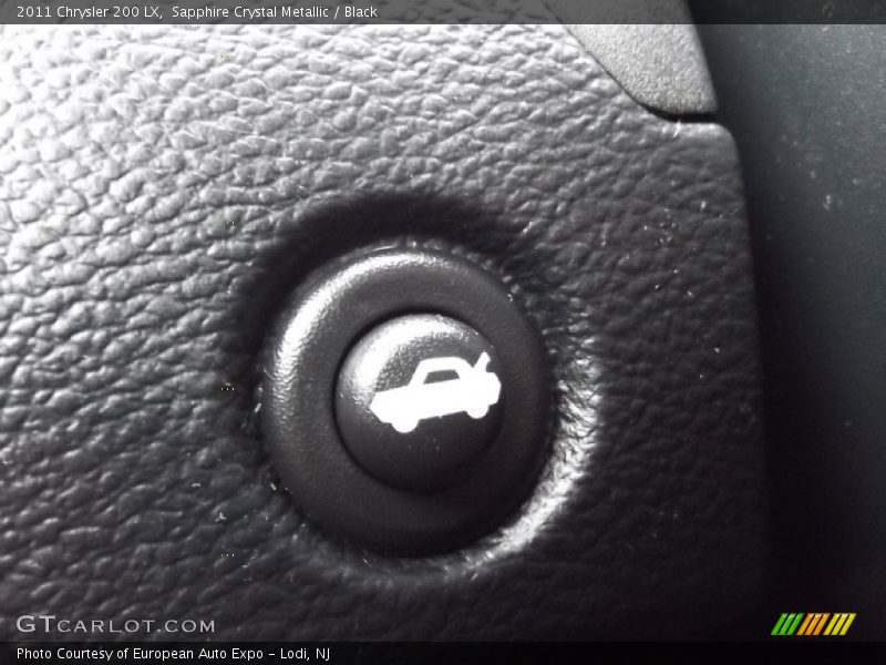 Sapphire Crystal Metallic / Black 2011 Chrysler 200 LX