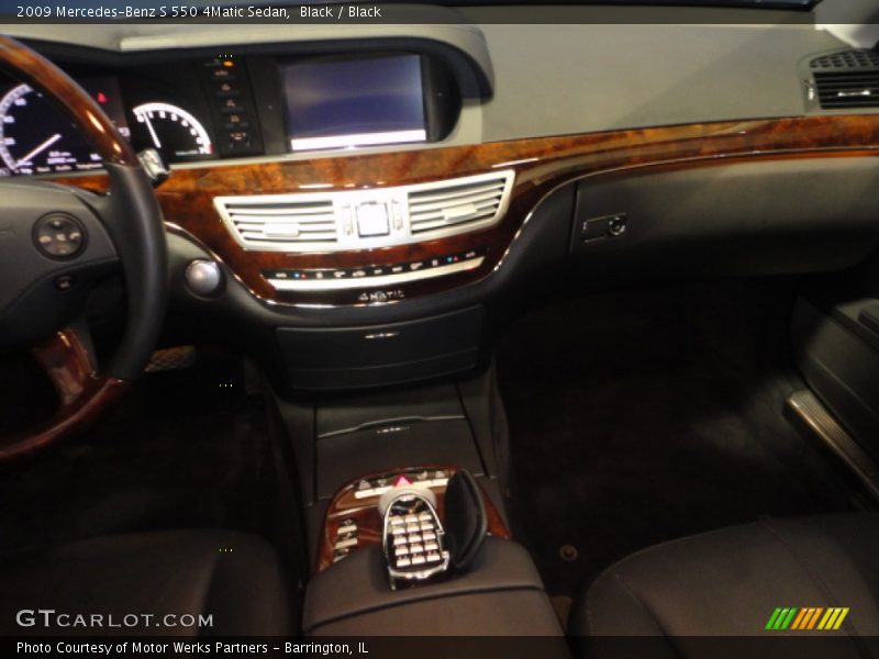 Black / Black 2009 Mercedes-Benz S 550 4Matic Sedan