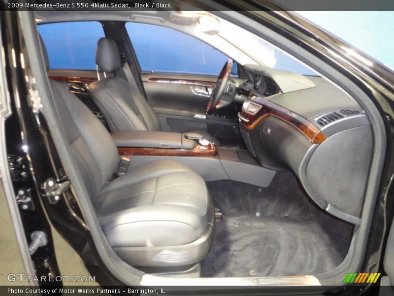 Black / Black 2009 Mercedes-Benz S 550 4Matic Sedan