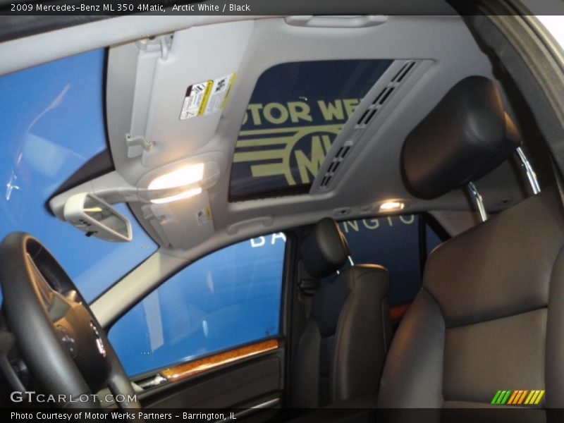 Arctic White / Black 2009 Mercedes-Benz ML 350 4Matic