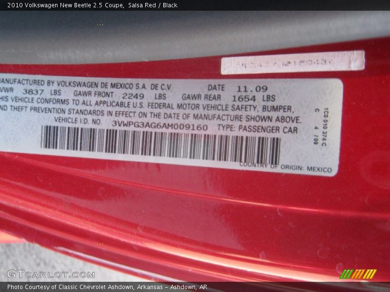 Salsa Red / Black 2010 Volkswagen New Beetle 2.5 Coupe