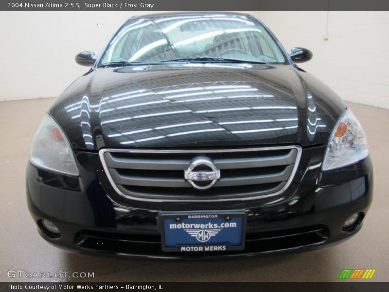 Super Black / Frost Gray 2004 Nissan Altima 2.5 S