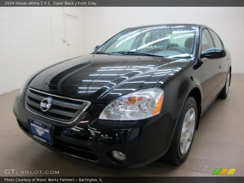 Super Black / Frost Gray 2004 Nissan Altima 2.5 S