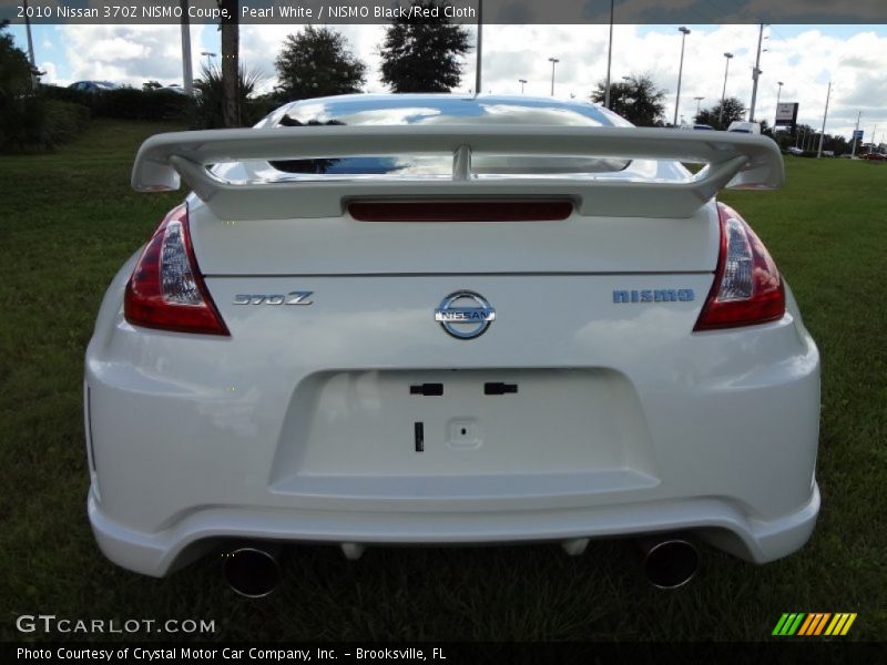 Pearl White / NISMO Black/Red Cloth 2010 Nissan 370Z NISMO Coupe