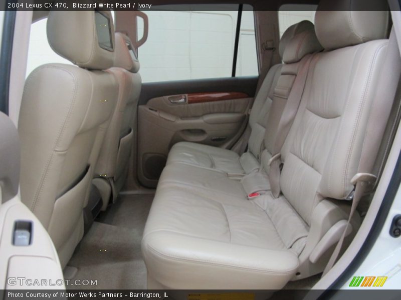 Rear Seat of 2004 GX 470
