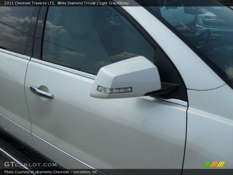 White Diamond Tricoat / Light Gray/Ebony 2011 Chevrolet Traverse LTZ