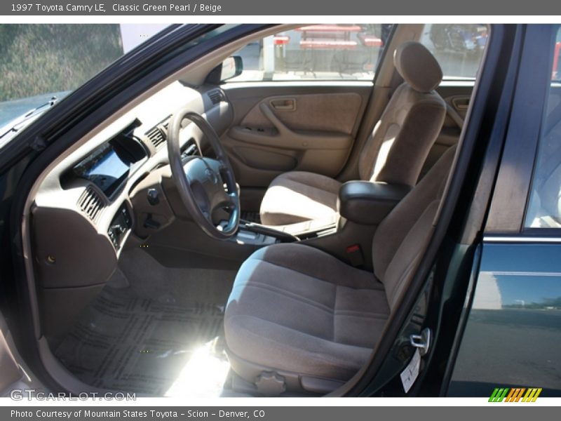 Classic Green Pearl / Beige 1997 Toyota Camry LE