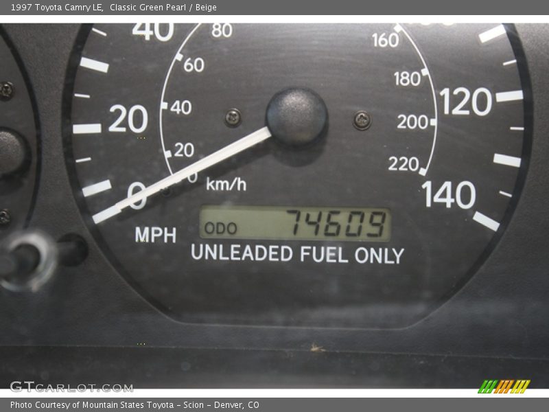 Classic Green Pearl / Beige 1997 Toyota Camry LE