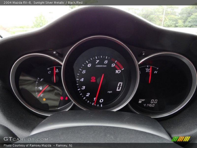 Sunlight Silver Metallic / Black/Red 2004 Mazda RX-8