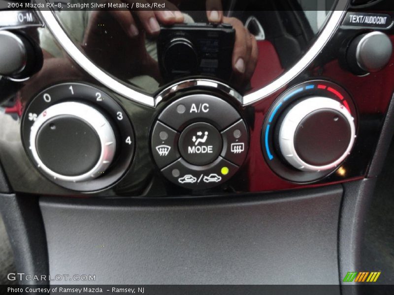 Sunlight Silver Metallic / Black/Red 2004 Mazda RX-8