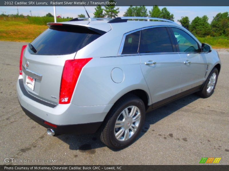 Radiant Silver Metallic / Titanium/Ebony 2012 Cadillac SRX Luxury
