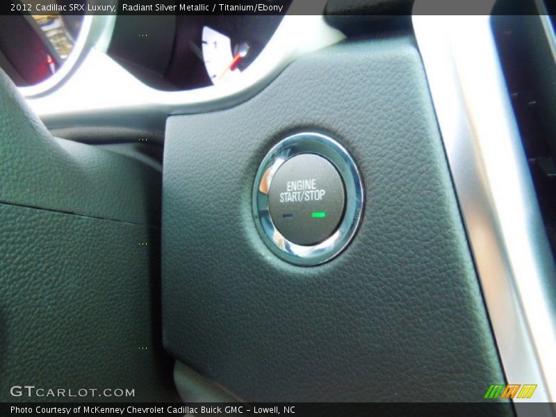 Radiant Silver Metallic / Titanium/Ebony 2012 Cadillac SRX Luxury