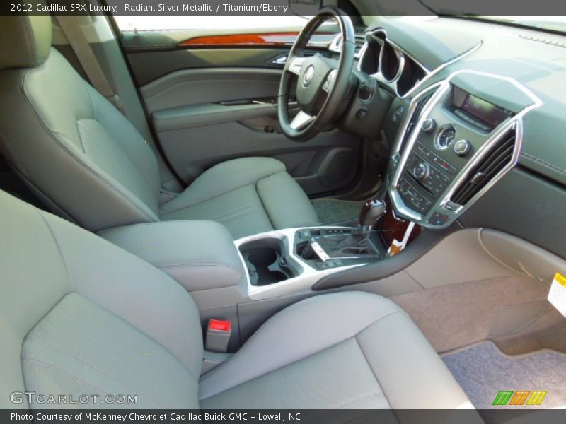 Radiant Silver Metallic / Titanium/Ebony 2012 Cadillac SRX Luxury