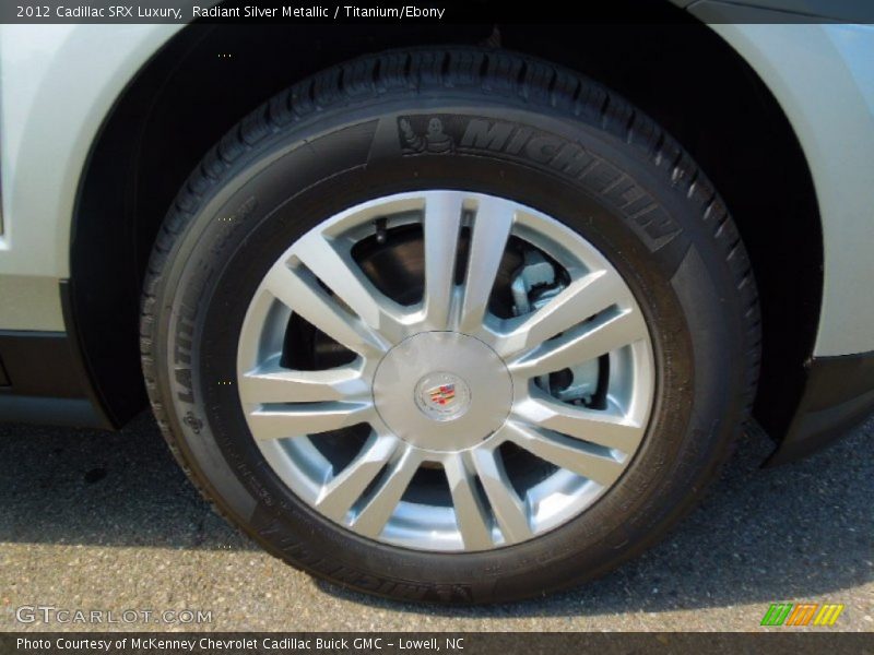Radiant Silver Metallic / Titanium/Ebony 2012 Cadillac SRX Luxury
