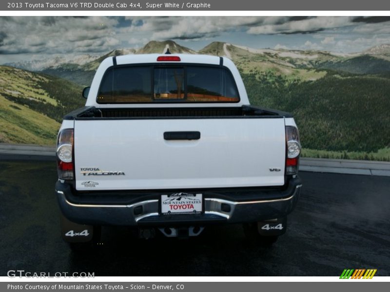 Super White / Graphite 2013 Toyota Tacoma V6 TRD Double Cab 4x4