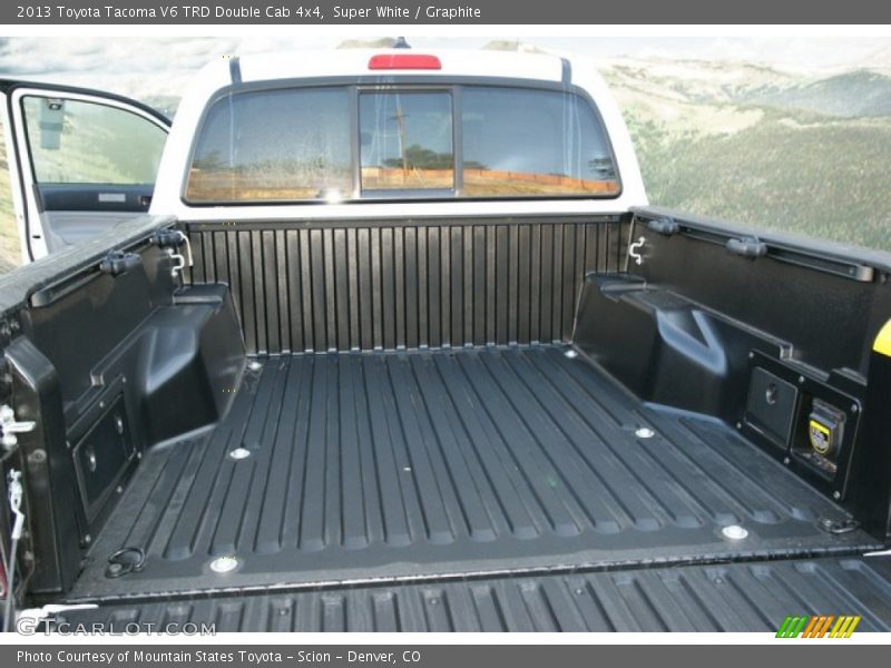 Super White / Graphite 2013 Toyota Tacoma V6 TRD Double Cab 4x4