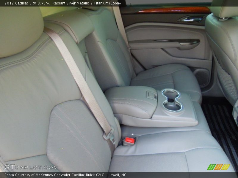 Radiant Silver Metallic / Titanium/Ebony 2012 Cadillac SRX Luxury