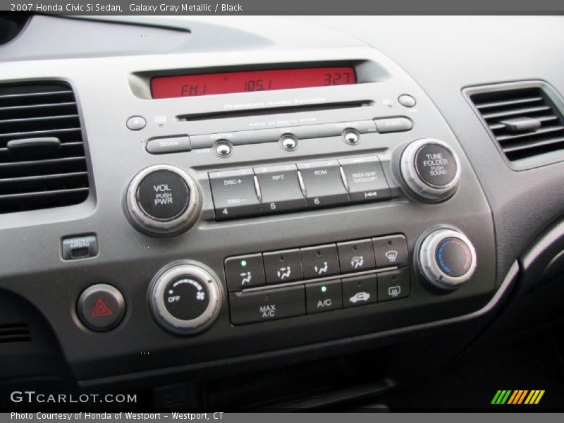 Controls of 2007 Civic Si Sedan