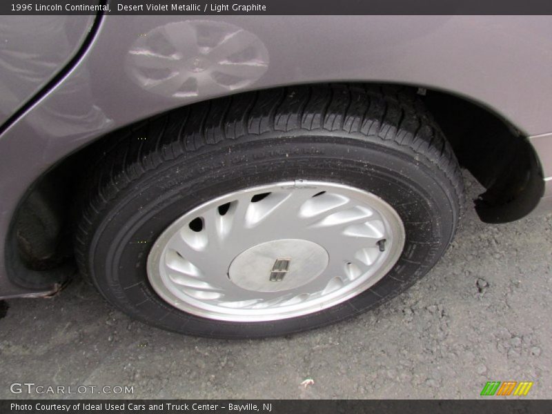 Desert Violet Metallic / Light Graphite 1996 Lincoln Continental
