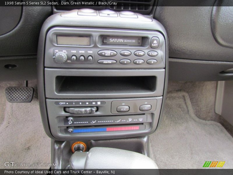 Dark Green Metallic / Black/Gray 1998 Saturn S Series SL2 Sedan