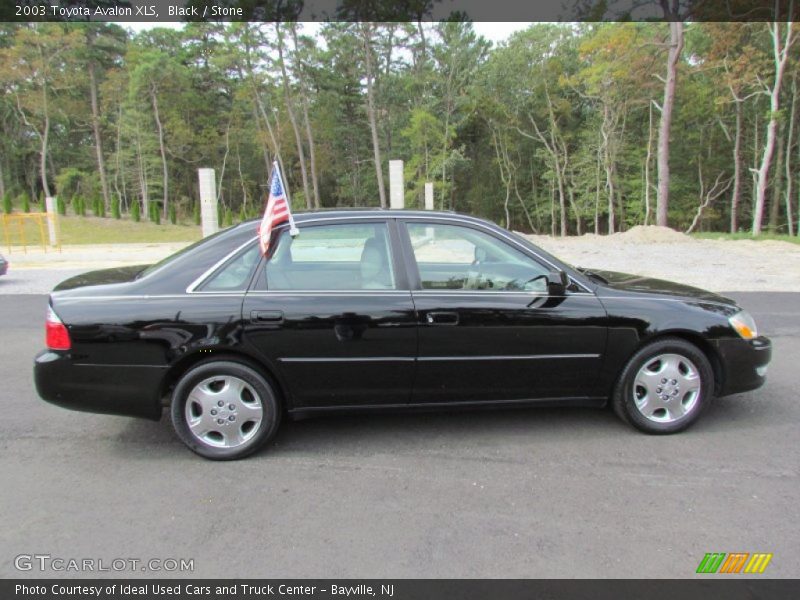 Black / Stone 2003 Toyota Avalon XLS