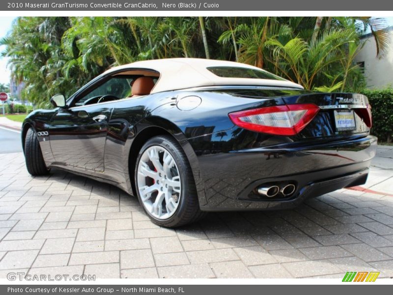 Nero (Black) / Cuoio 2010 Maserati GranTurismo Convertible GranCabrio