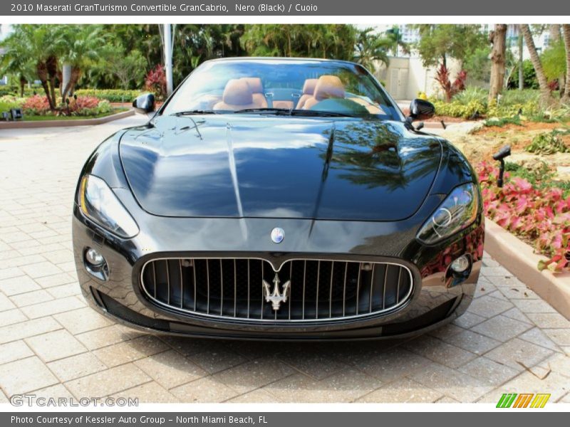  2010 GranTurismo Convertible GranCabrio Nero (Black)