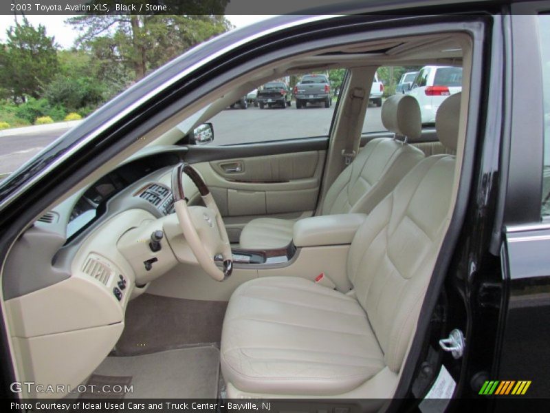 Black / Stone 2003 Toyota Avalon XLS