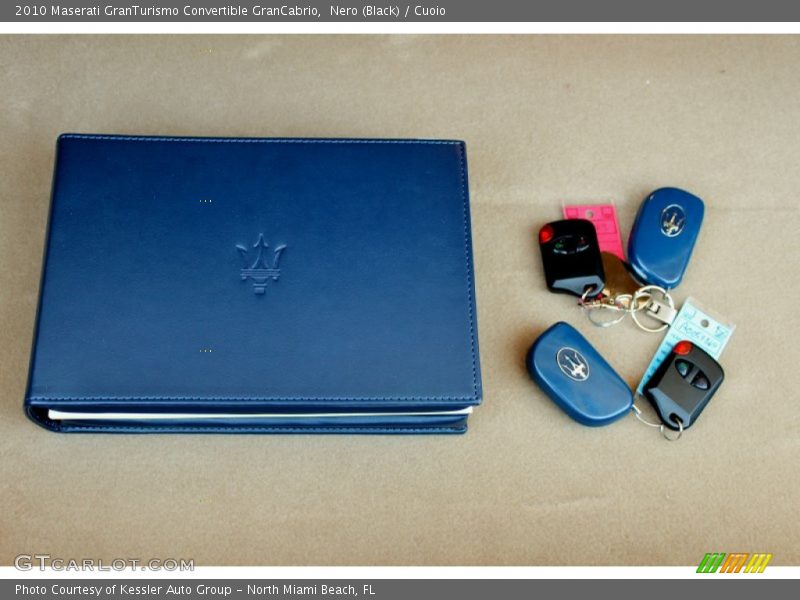 Keys of 2010 GranTurismo Convertible GranCabrio