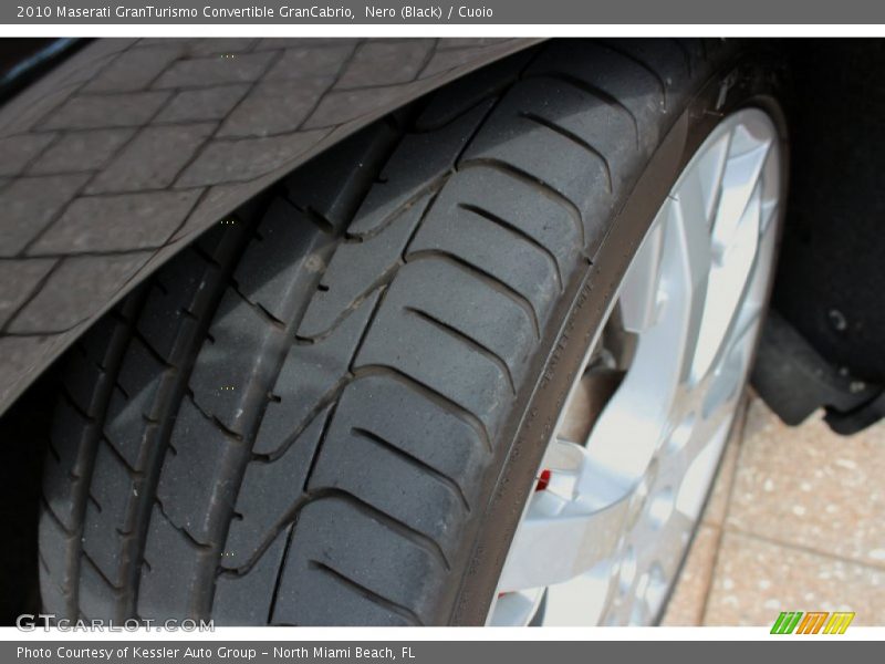 Nero (Black) / Cuoio 2010 Maserati GranTurismo Convertible GranCabrio