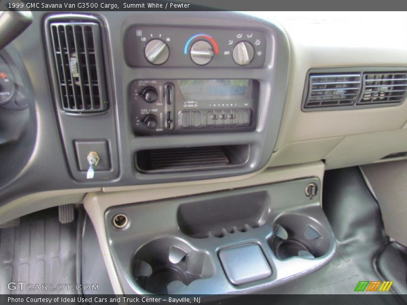 Controls of 1999 Savana Van G3500 Cargo