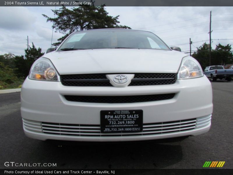 Natural White / Stone Gray 2004 Toyota Sienna LE
