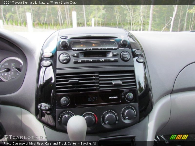 Natural White / Stone Gray 2004 Toyota Sienna LE