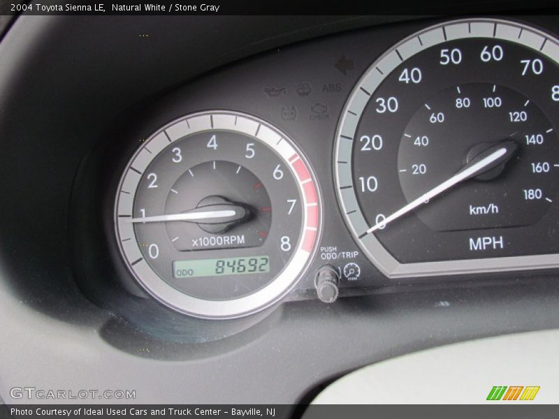 Natural White / Stone Gray 2004 Toyota Sienna LE