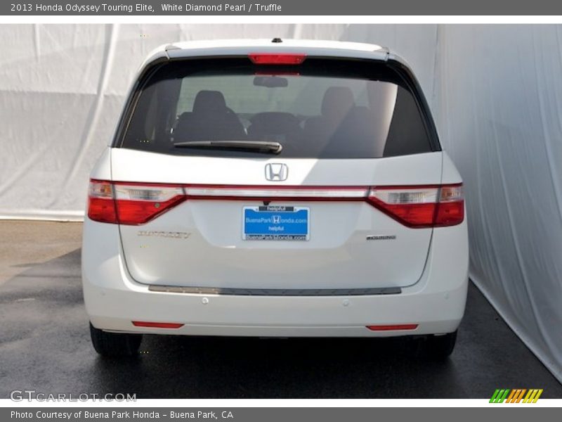 White Diamond Pearl / Truffle 2013 Honda Odyssey Touring Elite