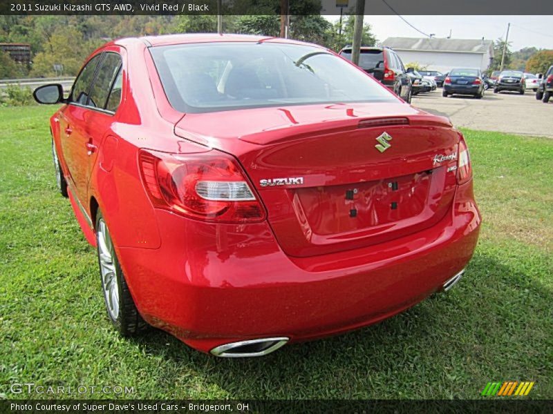 Vivid Red / Black 2011 Suzuki Kizashi GTS AWD
