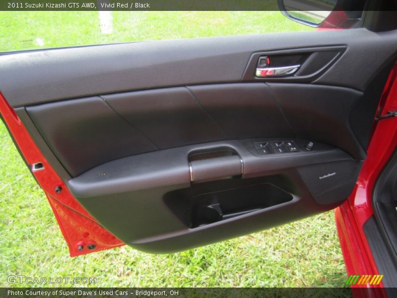 Door Panel of 2011 Kizashi GTS AWD