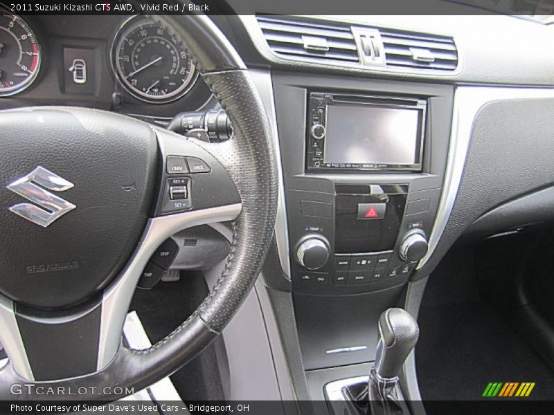 Controls of 2011 Kizashi GTS AWD