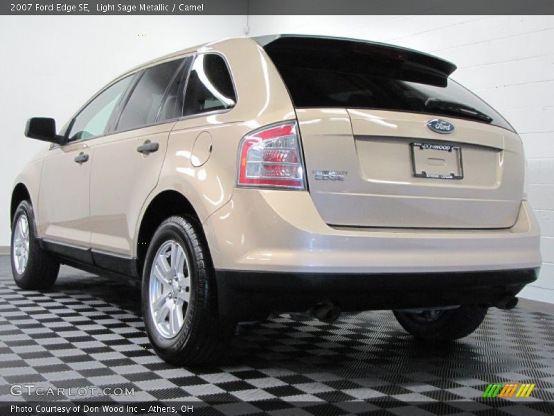 Light Sage Metallic / Camel 2007 Ford Edge SE