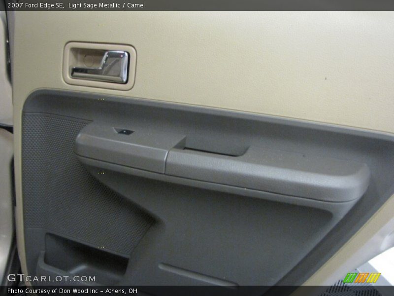 Light Sage Metallic / Camel 2007 Ford Edge SE