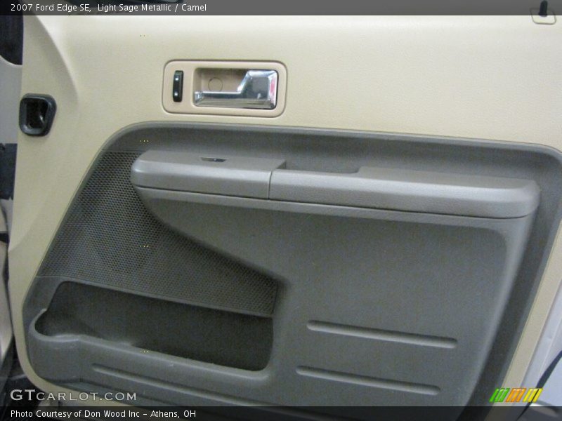 Light Sage Metallic / Camel 2007 Ford Edge SE