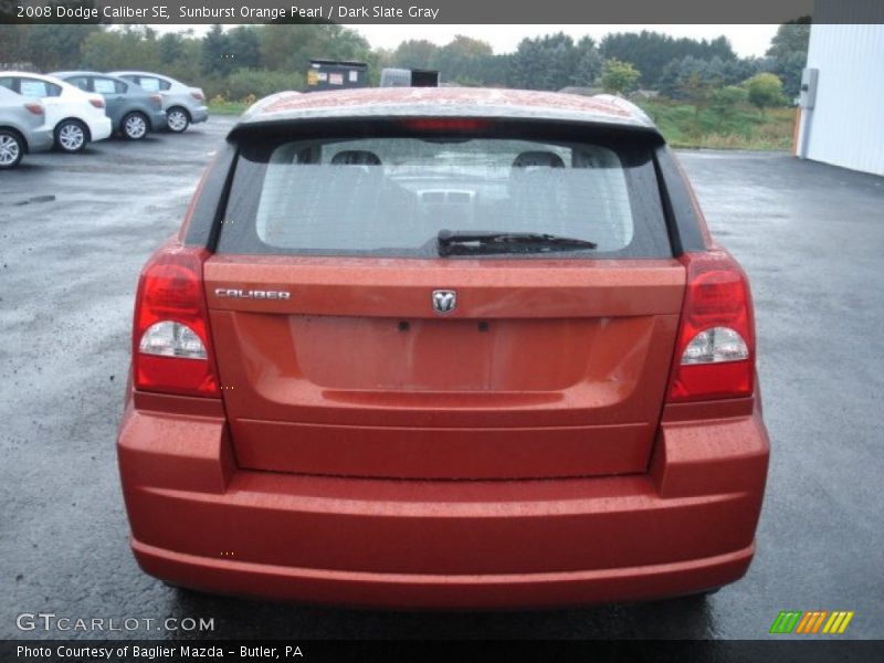 Sunburst Orange Pearl / Dark Slate Gray 2008 Dodge Caliber SE