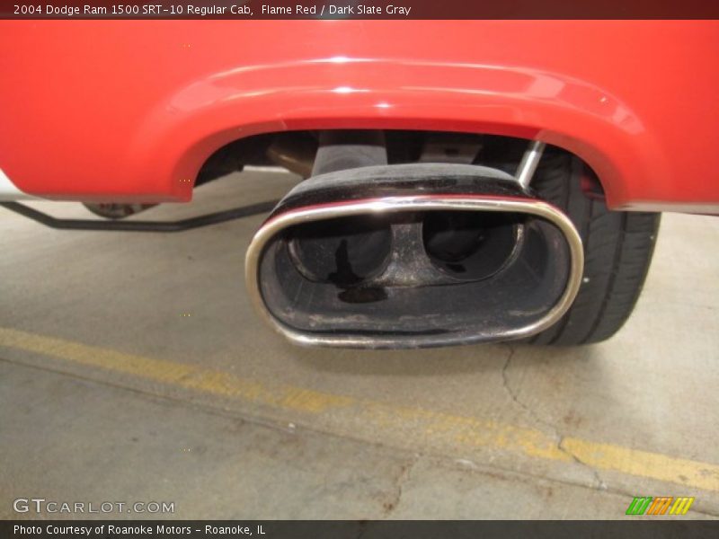 Exhaust of 2004 Ram 1500 SRT-10 Regular Cab