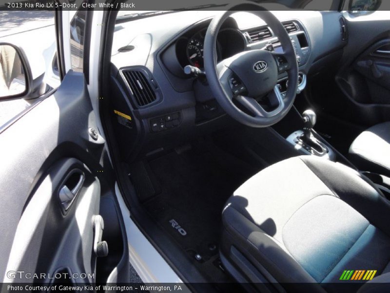 Clear White / Black 2013 Kia Rio LX 5-Door